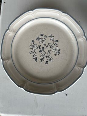 Covington Cream Stoneware Dinner Set with Blue Floral Motif